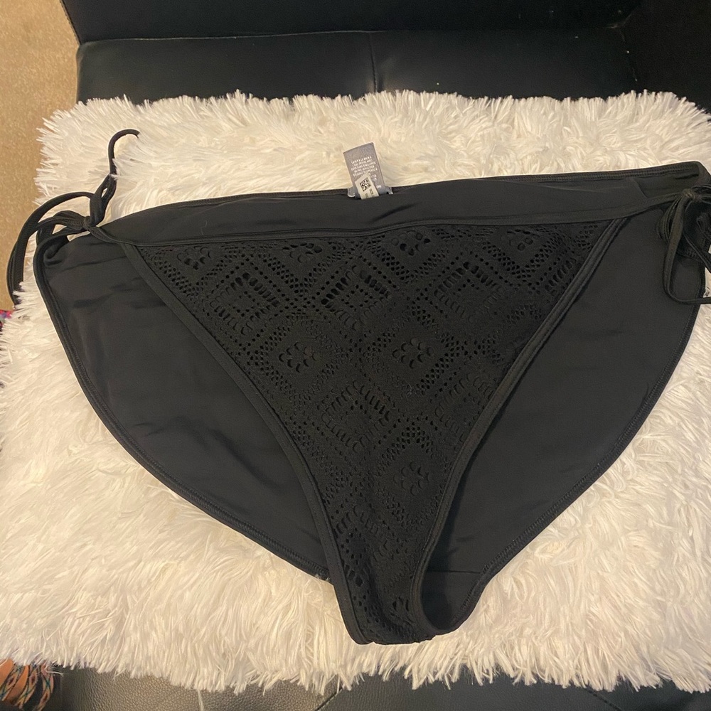 Aerie black Crochet bikini Bottoms XXL